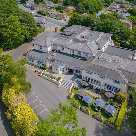 Reigate Manor Hotel Exterior photo
